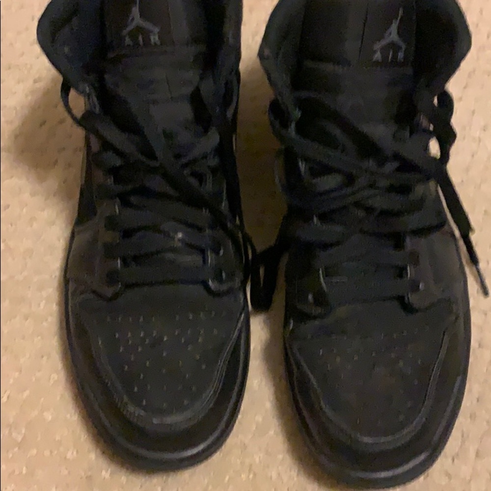 Jordan 1 Mid